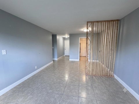 Tiny photo for 1150 E Sample Road #204, Pompano Beach, FL 33064 (MLS # B26027841)