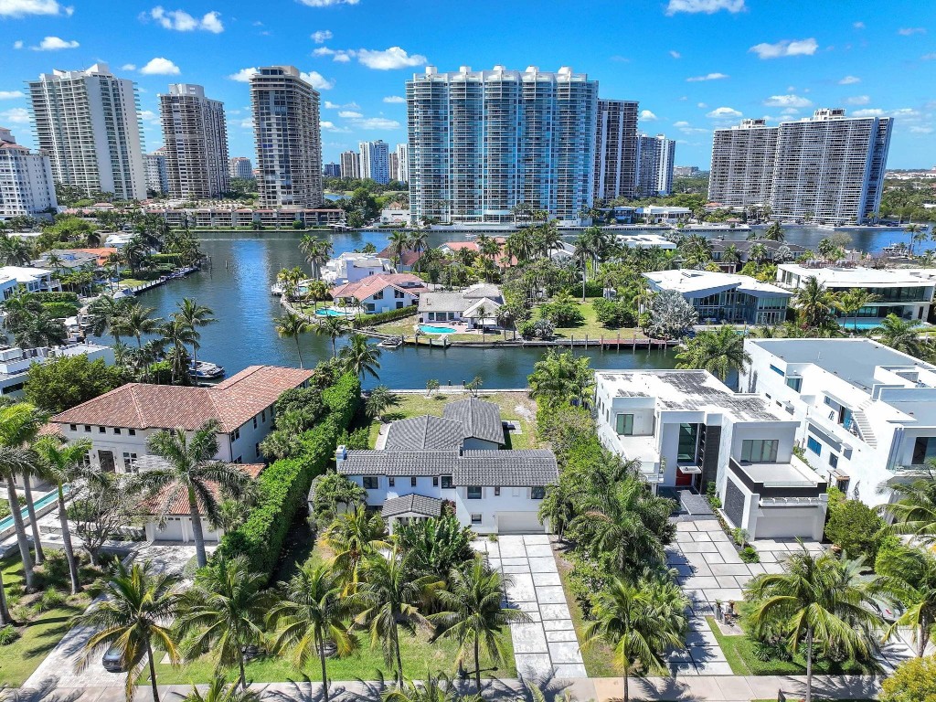 Golden Beach Sec E - Residential