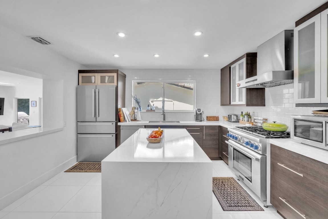 Golden Beach Sec E - Residential