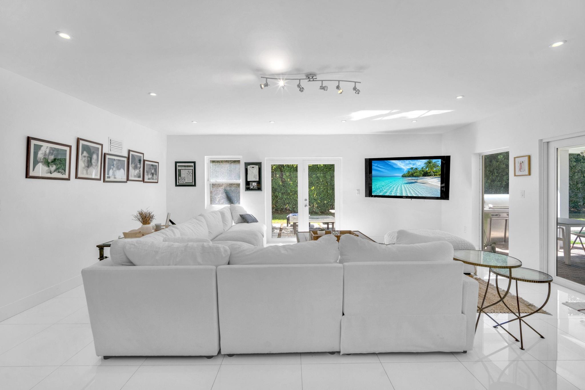 Golden Beach Sec E - Residential