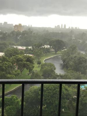 DRAKE TOWER - Residential