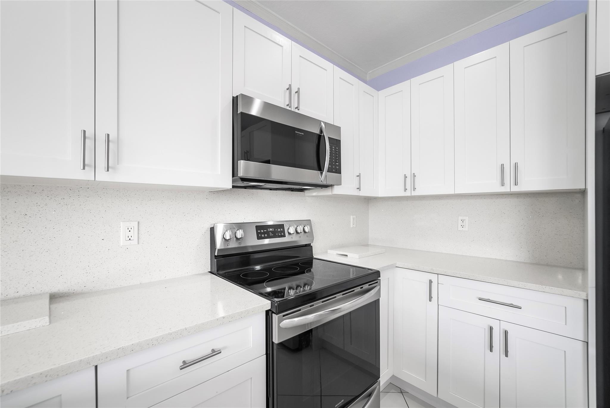 Photo 3 of 31 of 3254 NW 32nd Ter townhome