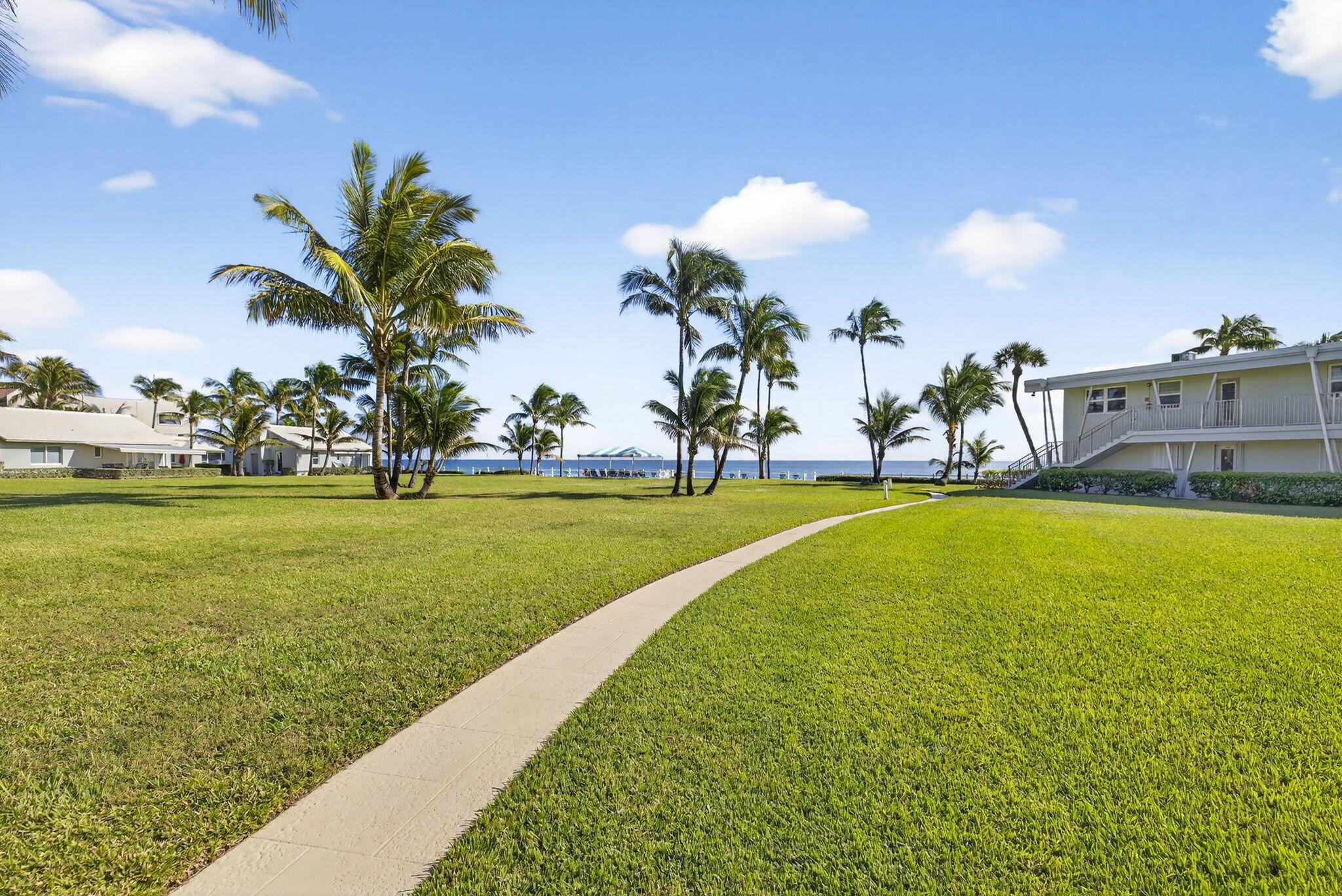 SEA CLUB OF HILLSBORO BEA - Residential