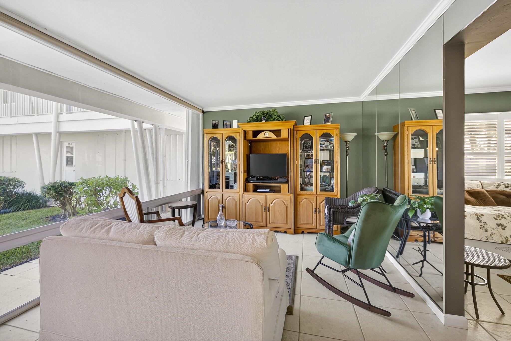 SEA CLUB OF HILLSBORO BEA - Residential