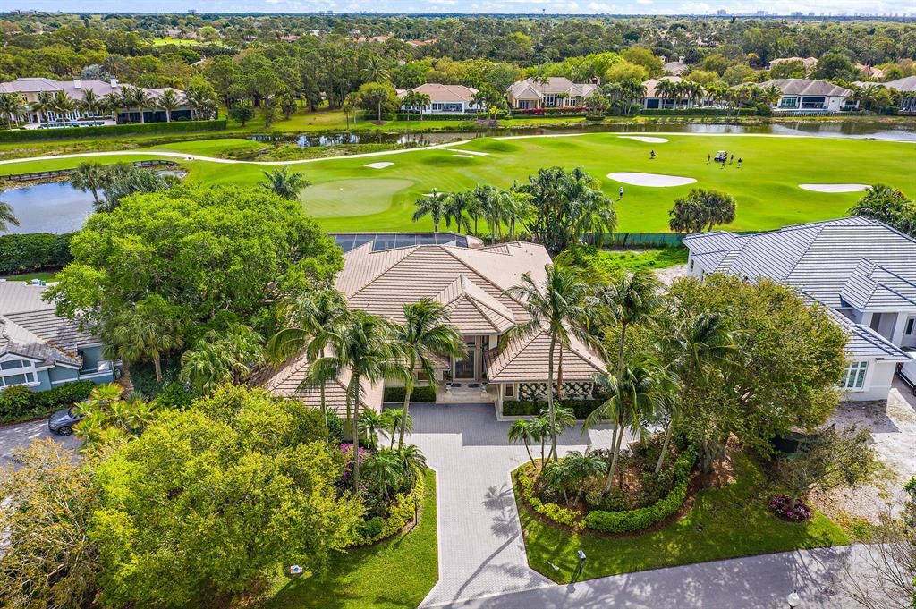 Photo of 13220 Sabal Chase, Palm Beach Gardens, FL 33418 (MLS # R10699101)