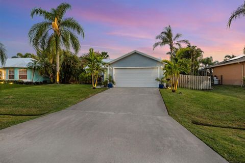 A home in Port St Lucie