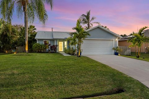 A home in Port St Lucie