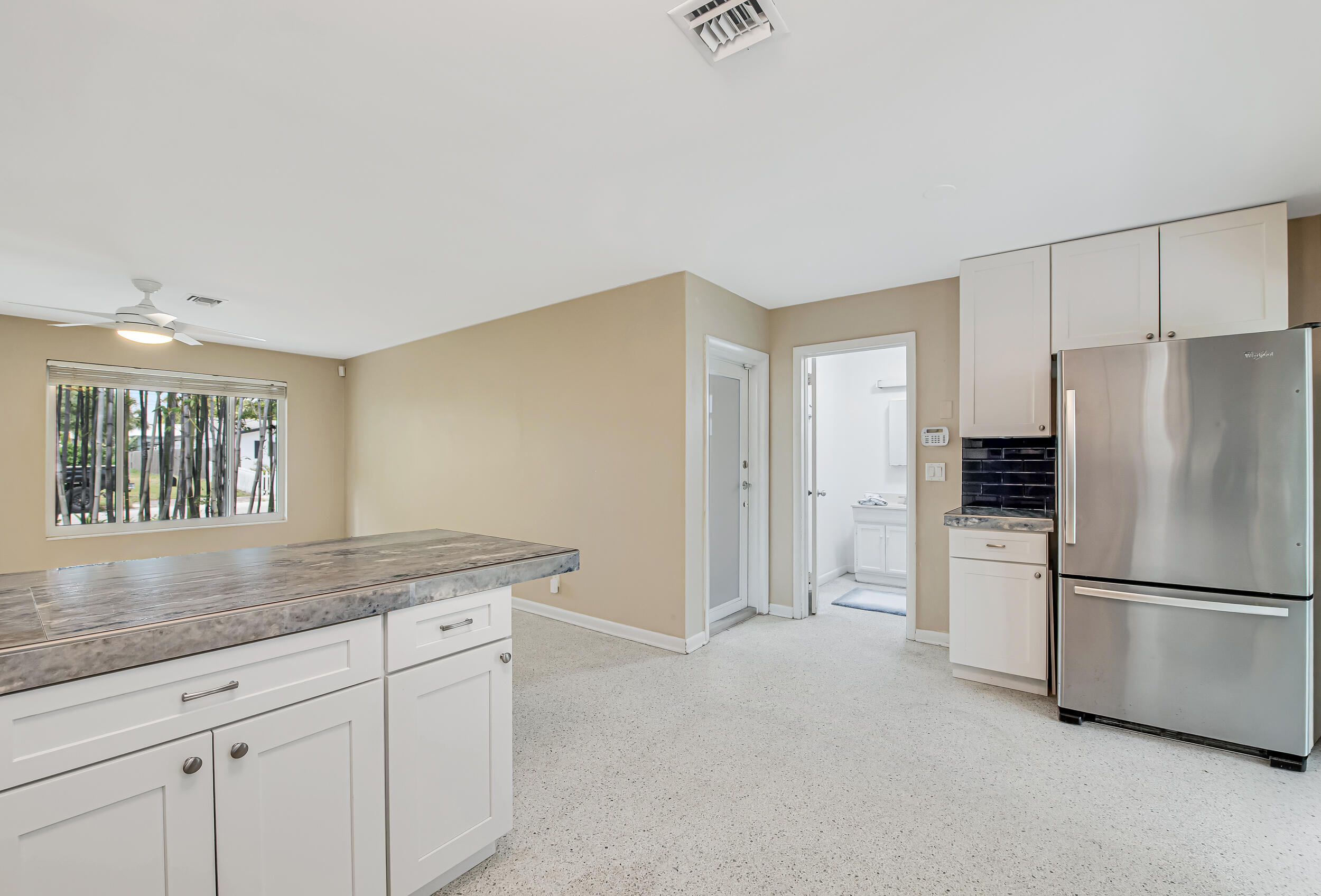 NORTH LAKE WORTH - Residential