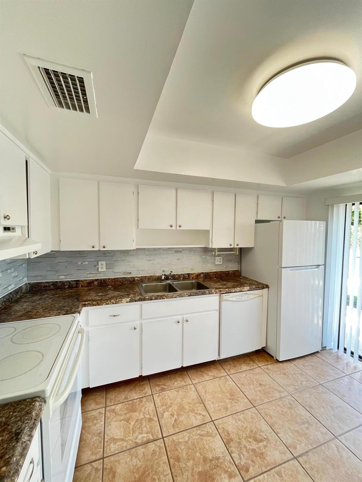 431 Jupiter Lakes Boulevard 2104c
