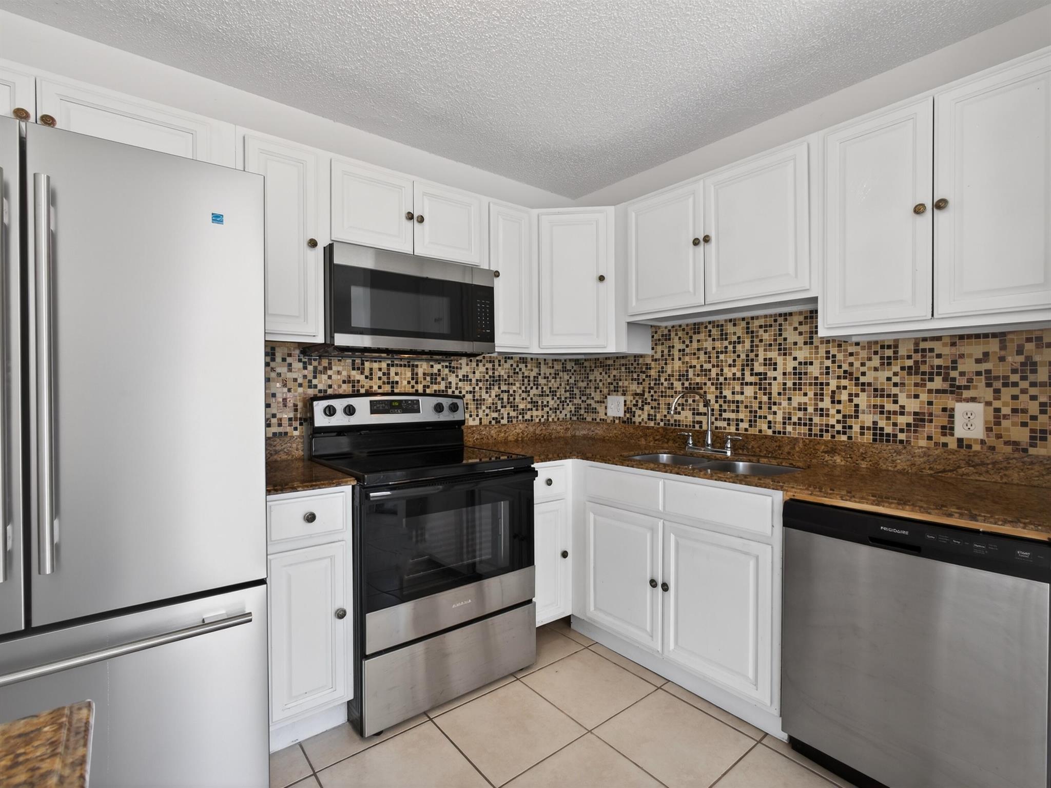 SIERRA WOODS CONDO - Residential