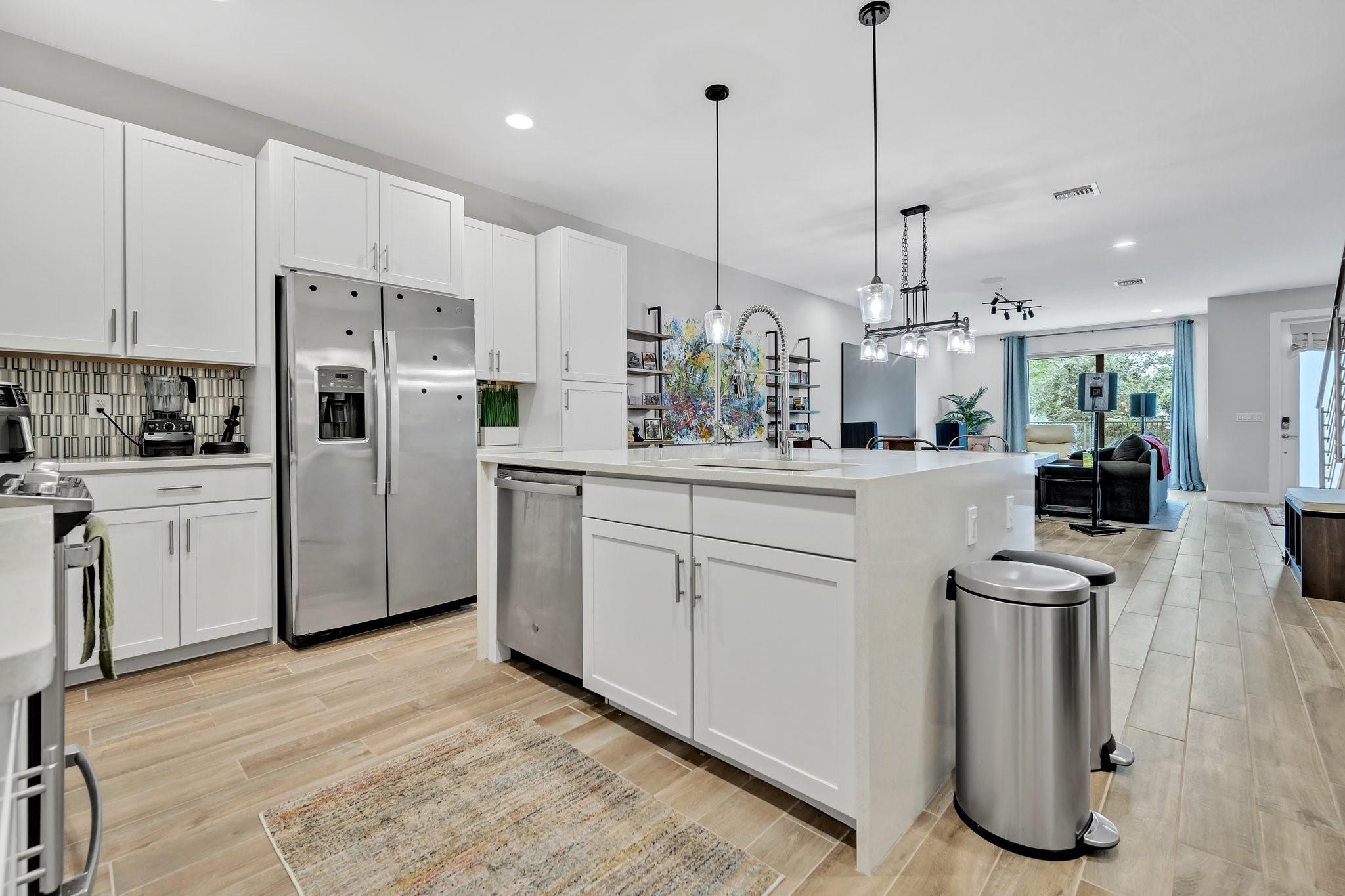 1402 SW 4th Ave 1402