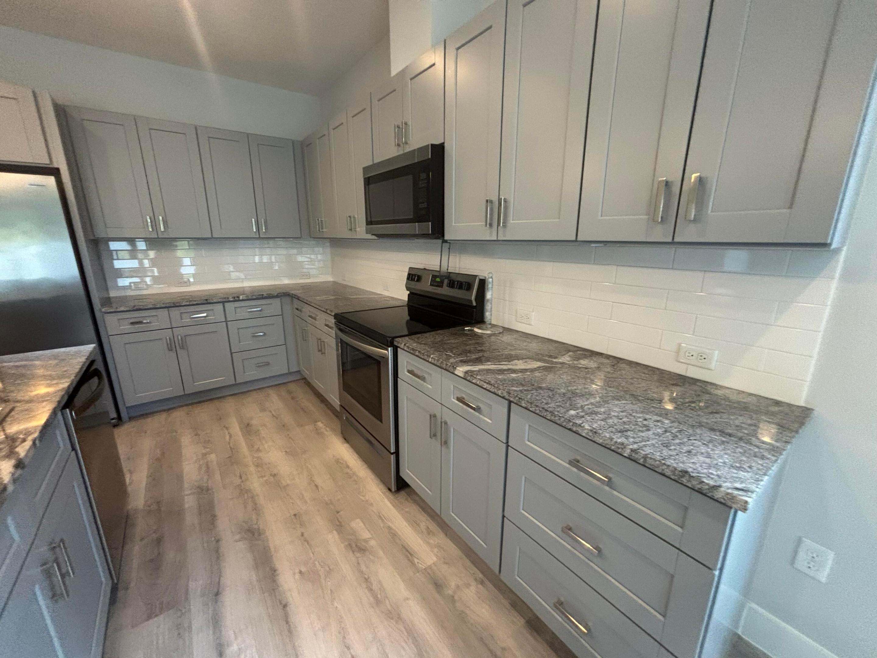 WEST SIDE HEIGHTS DELRAY - Residential