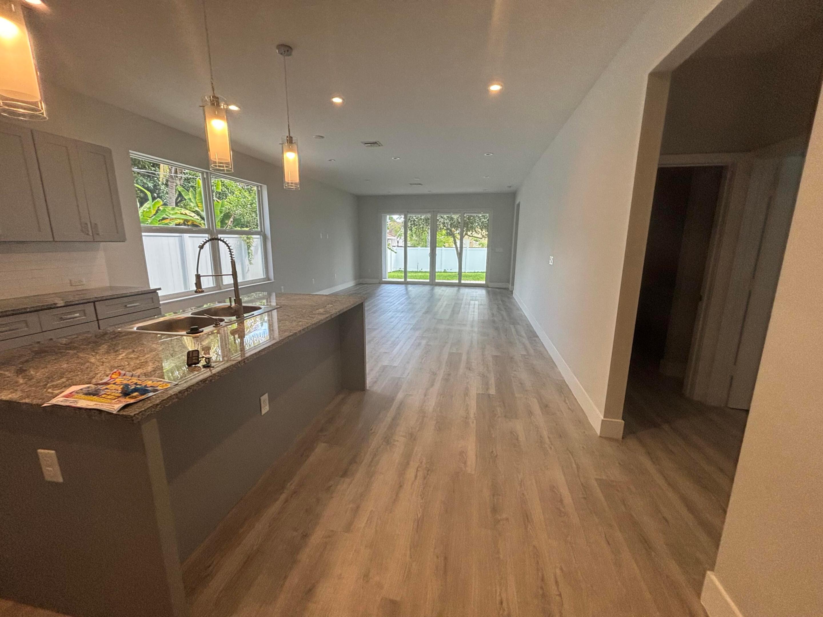 WEST SIDE HEIGHTS DELRAY - Residential