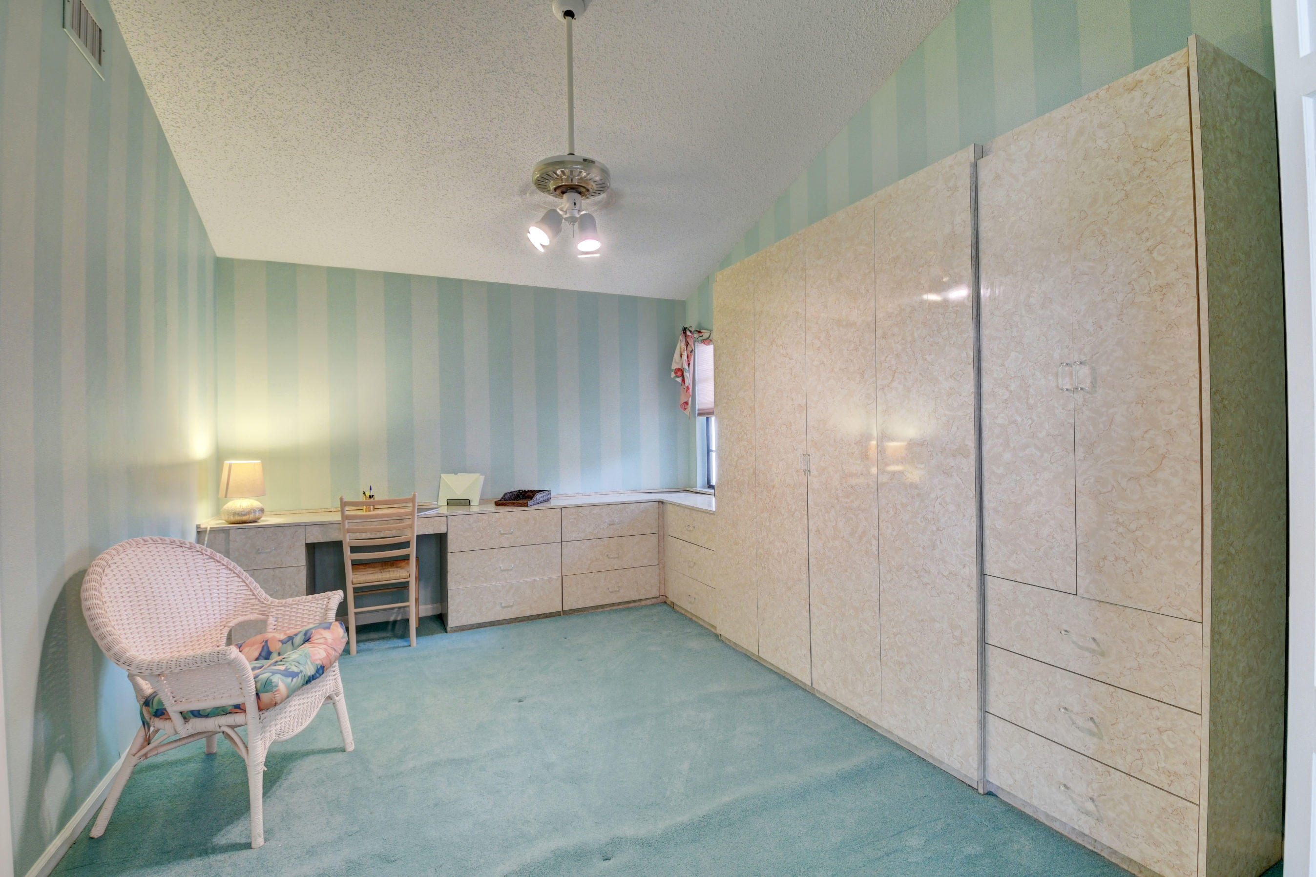 ABERDEEN 3 - Residential