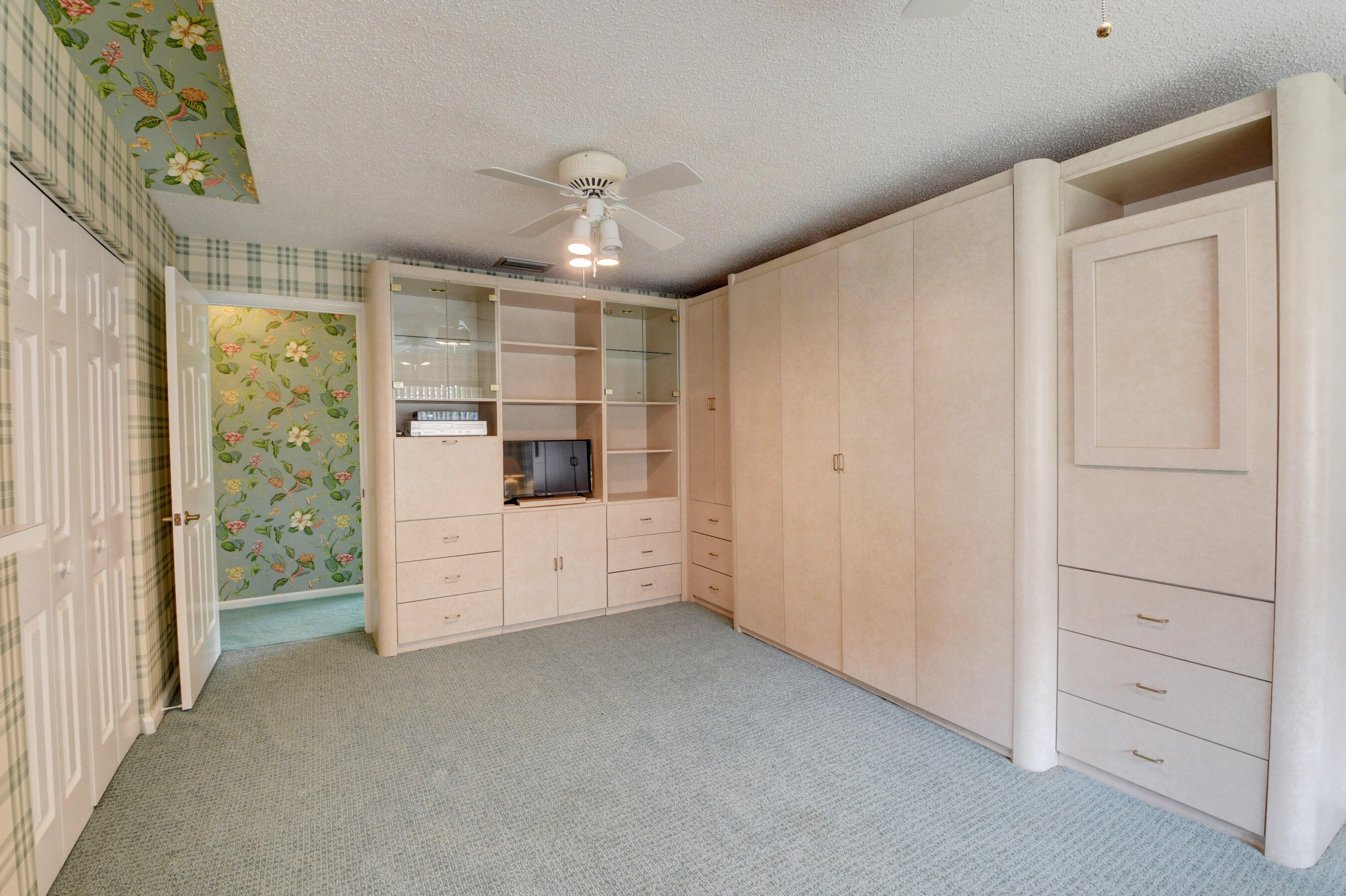 ABERDEEN 3 - Residential