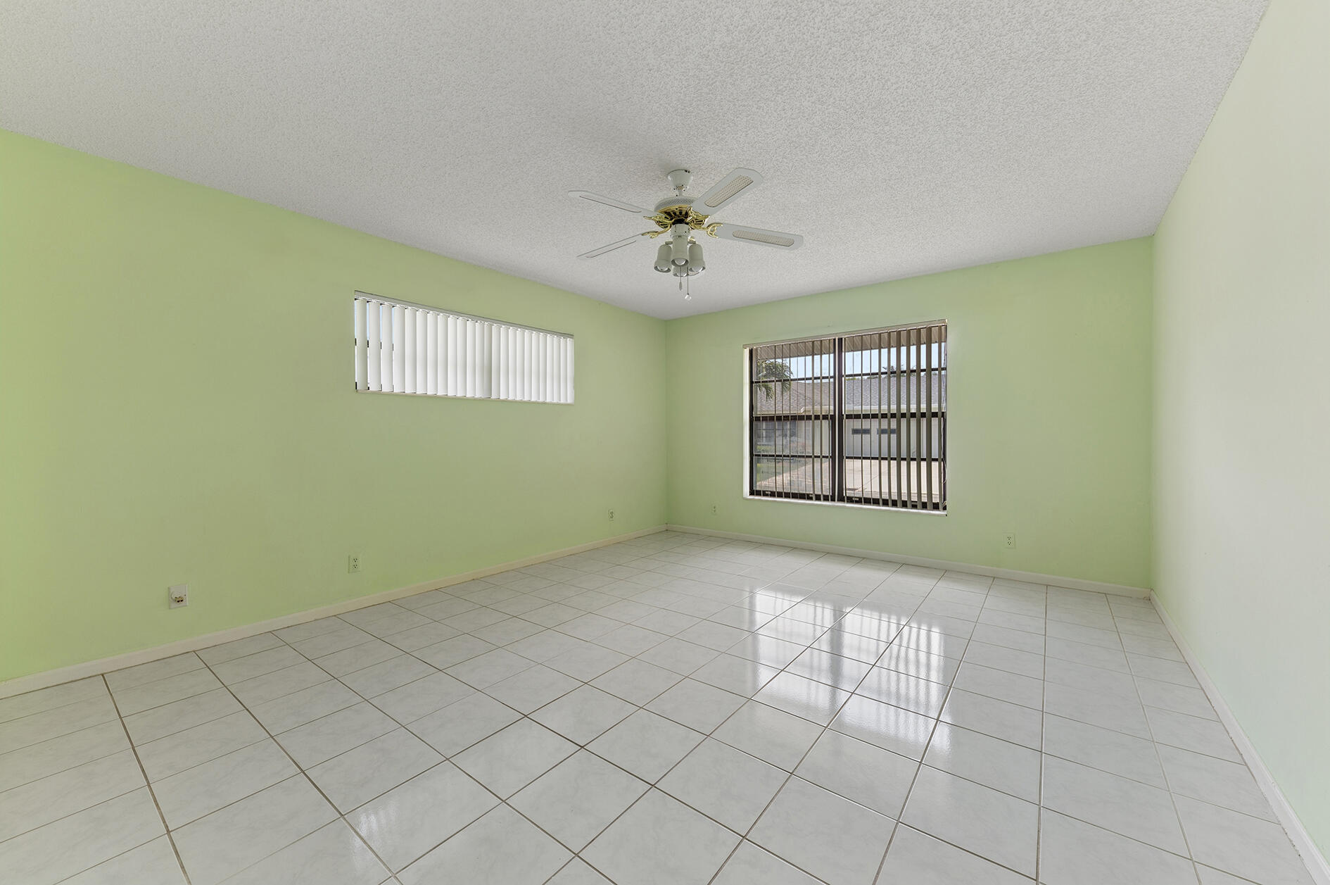 BENT TREE VILLAS EAST CONDO - Residential