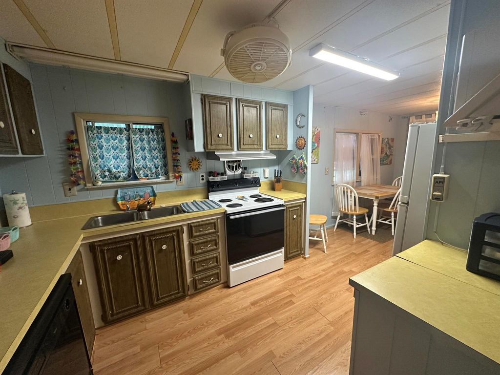 Photo of 8070 SE Eagle Avenue, Hobe Sound, FL 33455 (MLS # R11054208)