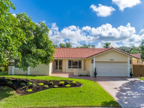 Tiny photo for 1340 NW 97TH Avenue, Plantation, FL 33322 (MLS # B26087748)