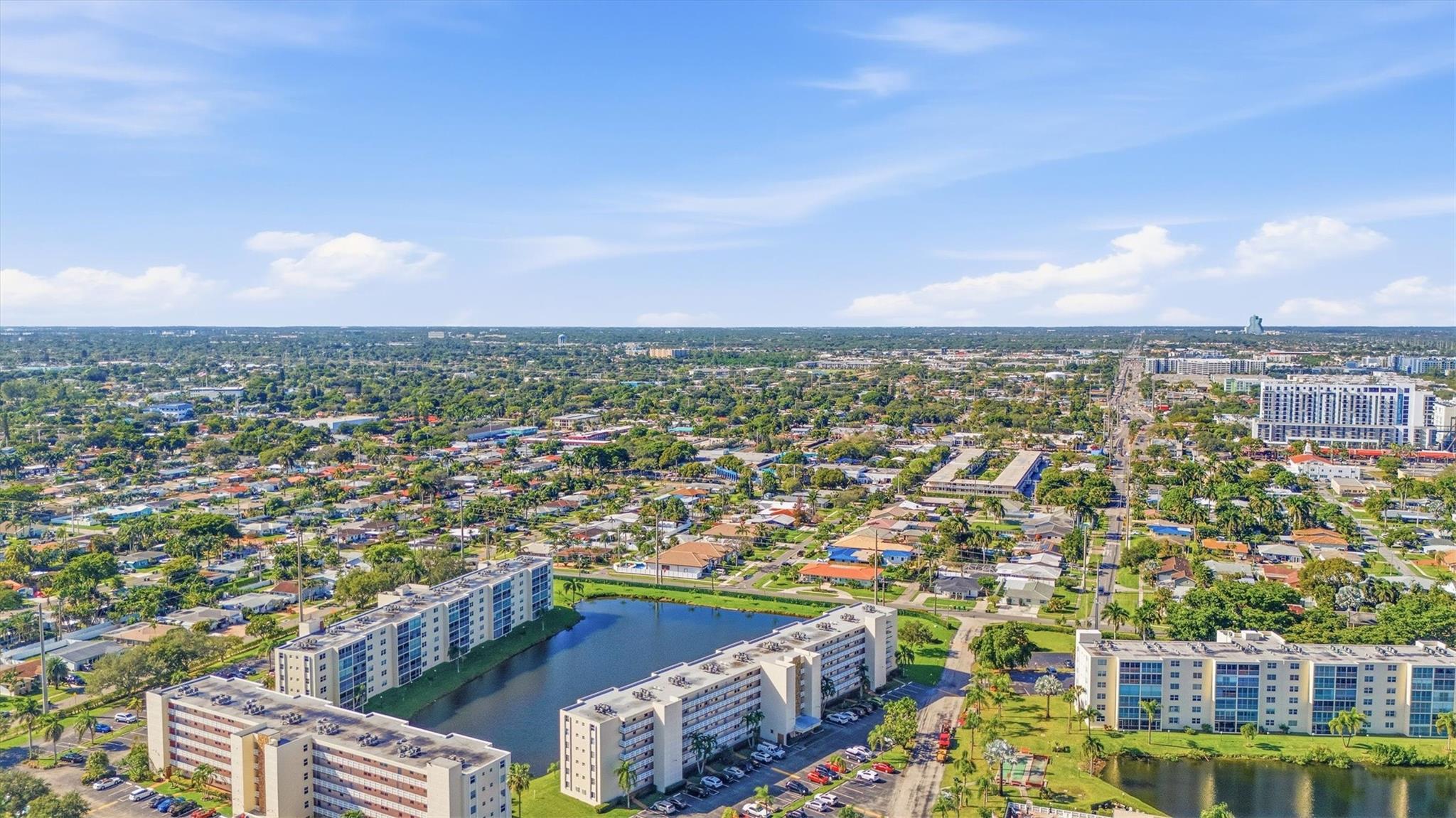 MEADOWBROOK LAKE - Residential