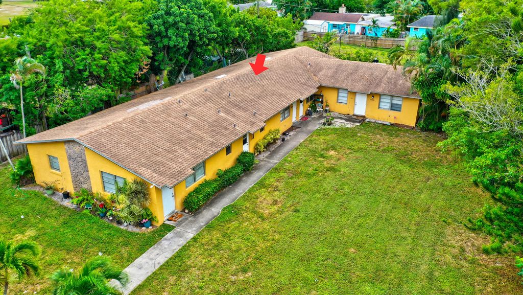 Photo of 4030 Luzon Avenue, Lake Worth, FL 33461 (MLS # R10936132)