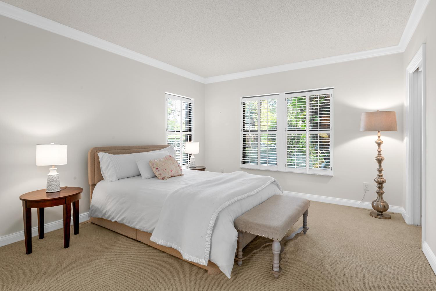 MEADOW BROOK CONDO - Residential