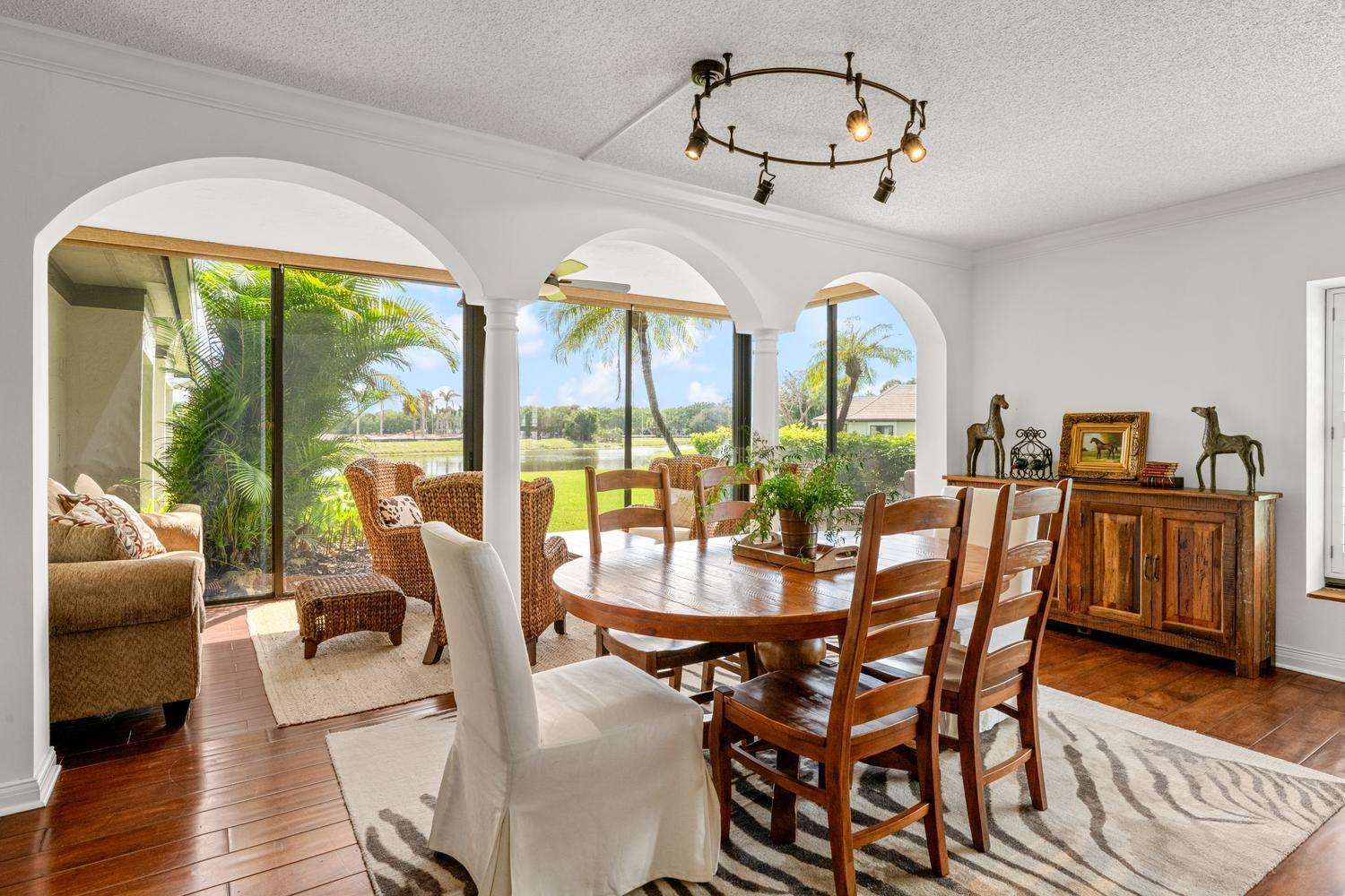 MEADOW BROOK CONDO - Residential