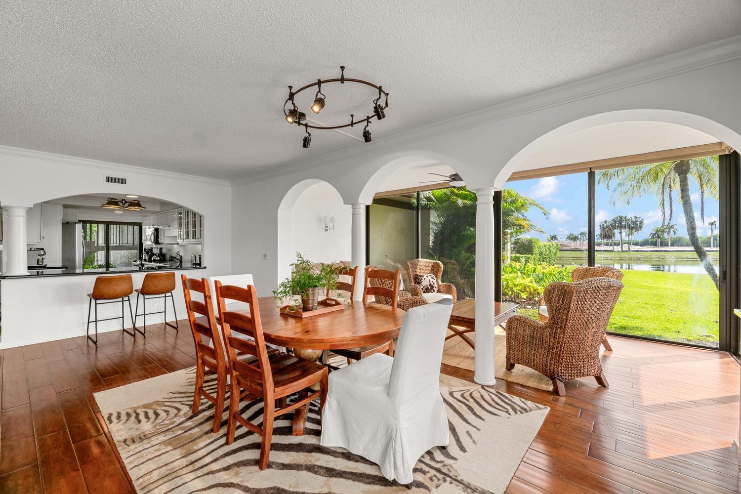 MEADOW BROOK CONDO - Residential