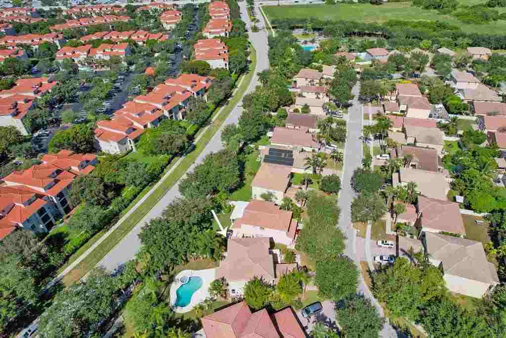 Lakes of Laguna - Residential