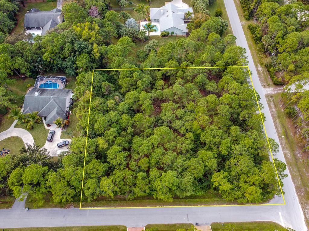 Photo of 24 159th Court N, Palm Beach Gardens, FL 33418 (MLS # R10879270)