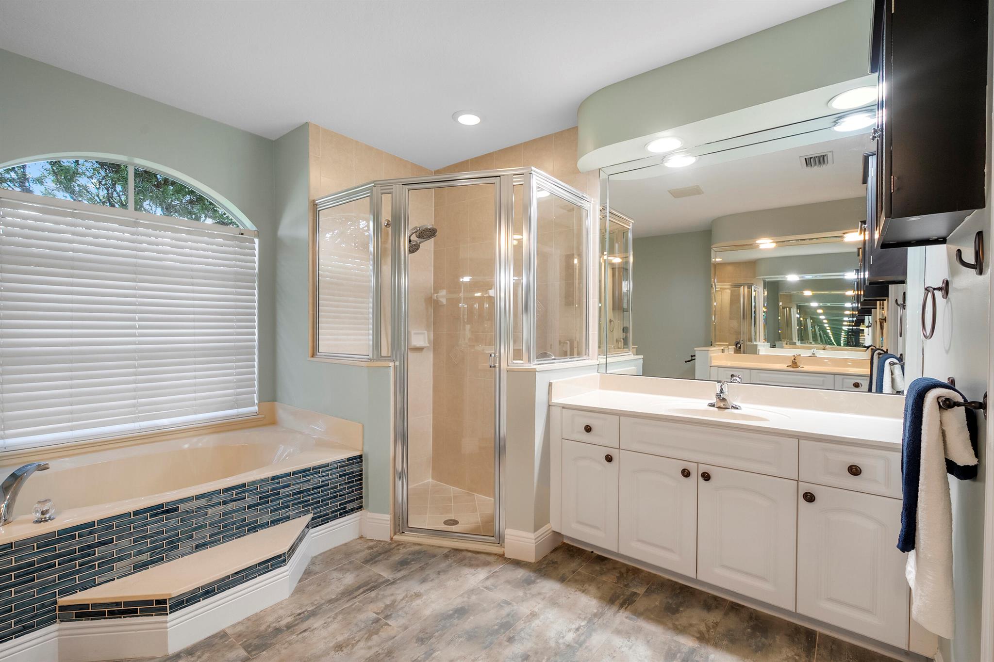 PORT ST LUCIE SECTION 33 - Residential Lease