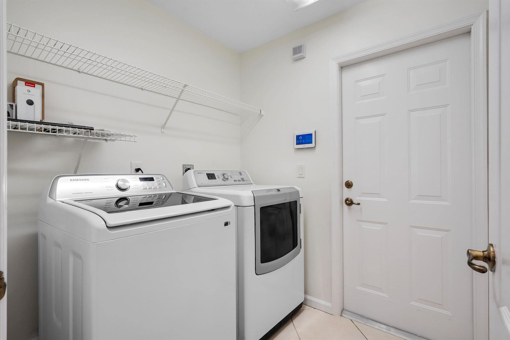 PORT ST LUCIE SECTION 33 - Residential Lease