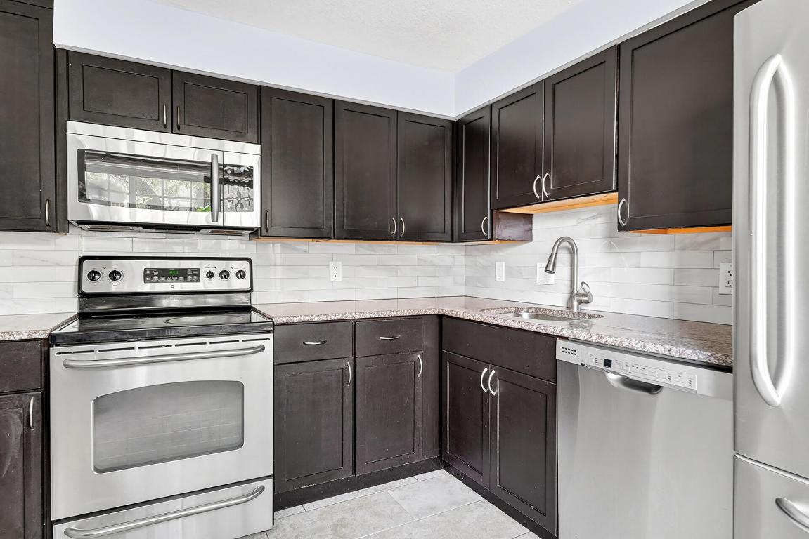 GEORGIAN PARK - Residential