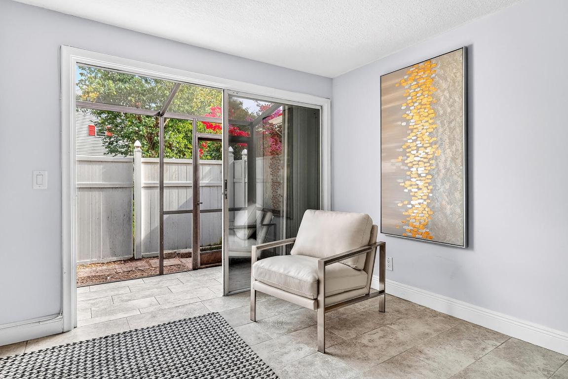 GEORGIAN PARK - Residential