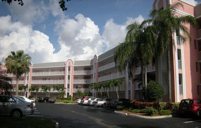 Sunrise Lakes Phase IV - Residential