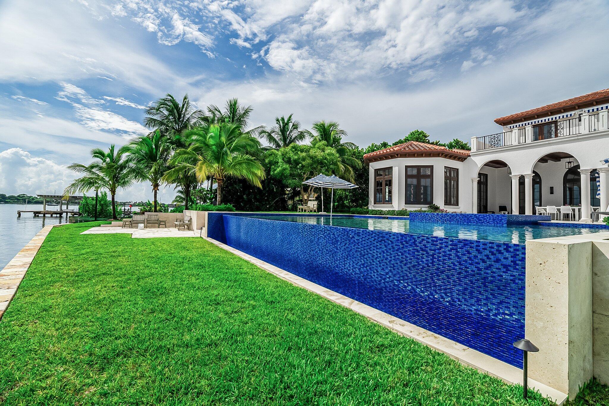 NORTH SHORE TERRACE 2 - Residential