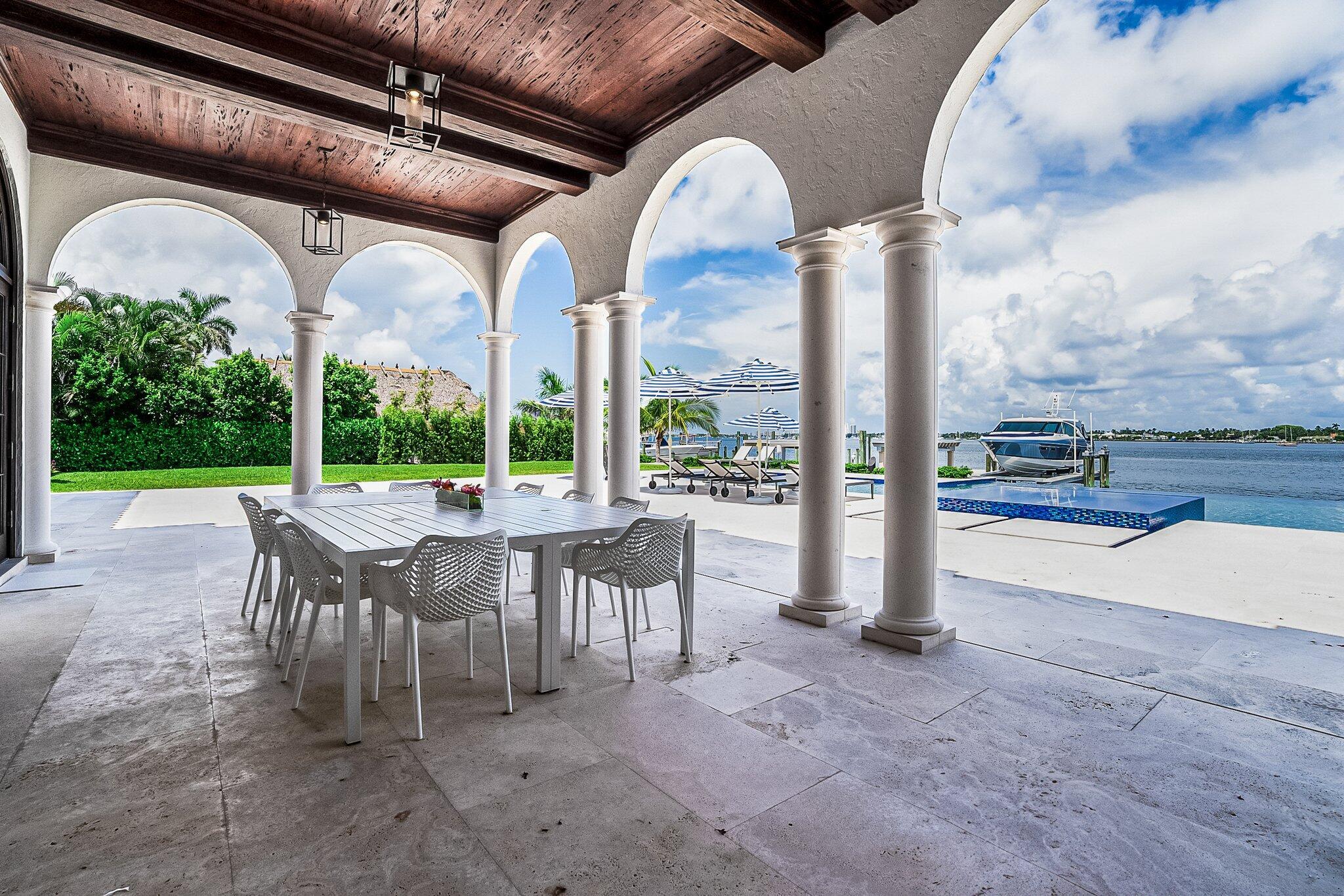 NORTH SHORE TERRACE 2 - Residential