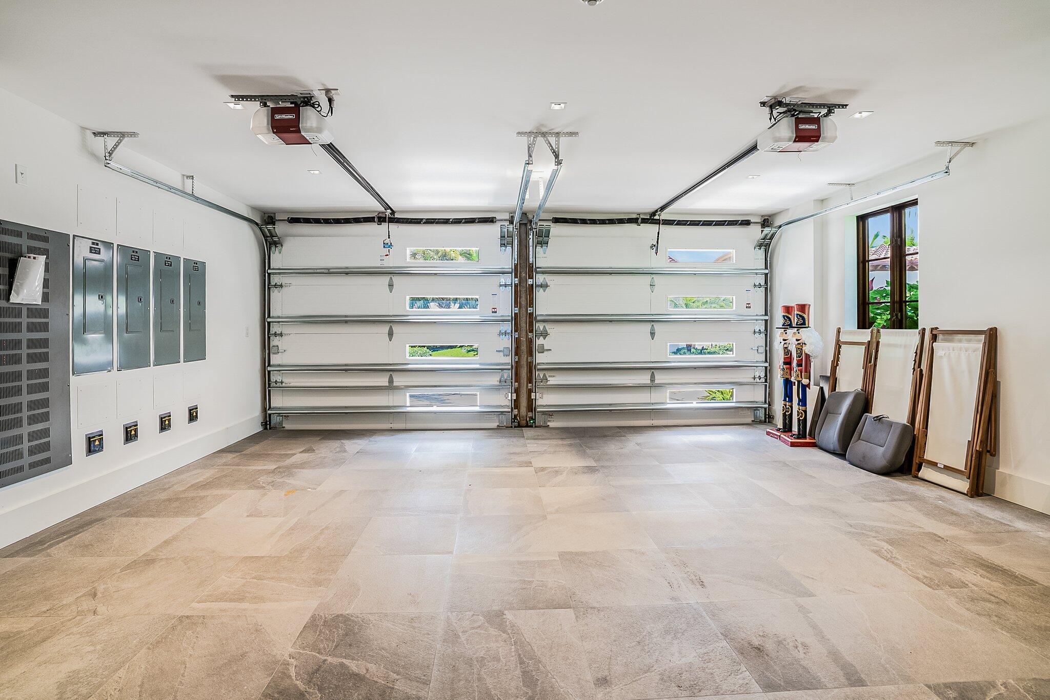 NORTH SHORE TERRACE 2 - Residential