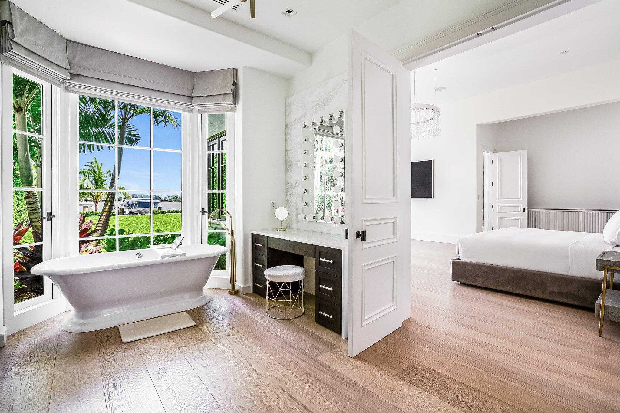NORTH SHORE TERRACE 2 - Residential