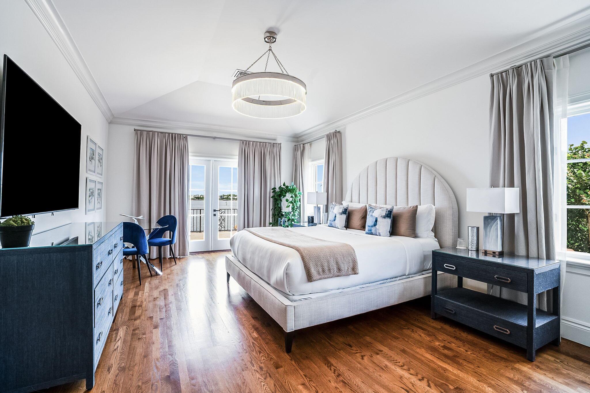 NORTH SHORE TERRACE 2 - Residential