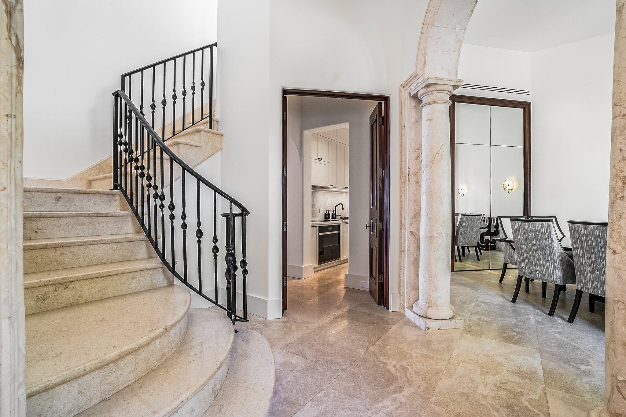 NORTH SHORE TERRACE 2 - Residential