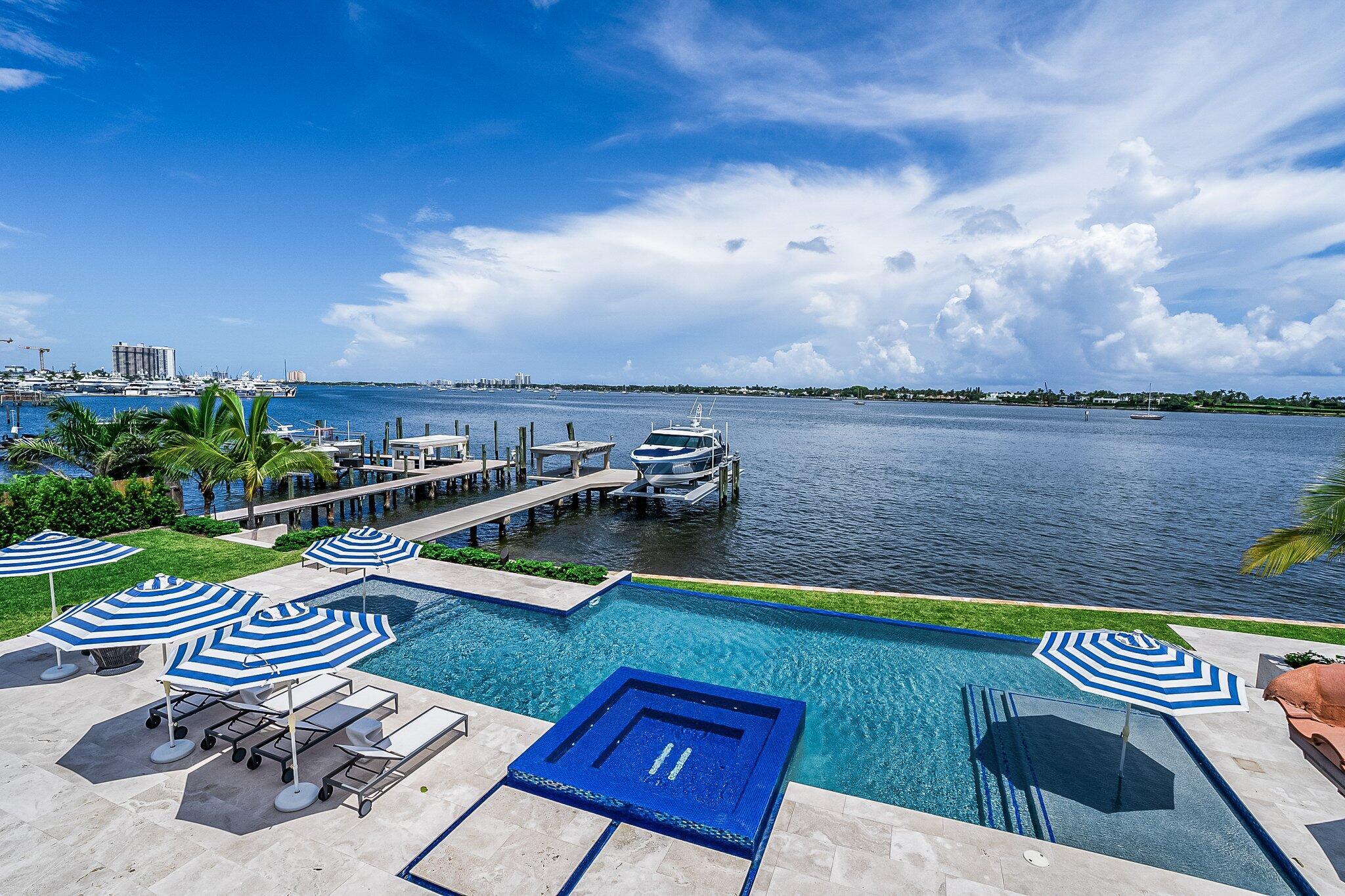 NORTH SHORE TERRACE 2 - Residential