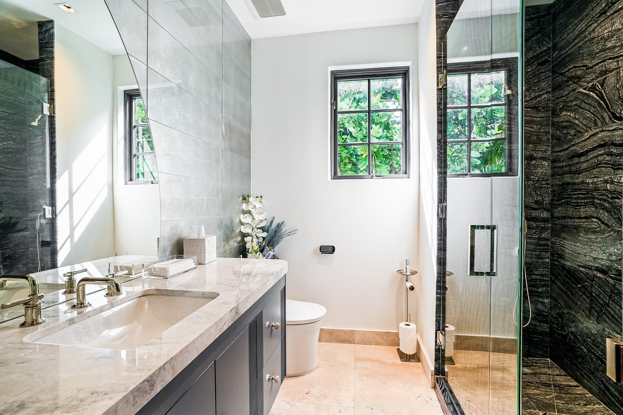 NORTH SHORE TERRACE 2 - Residential