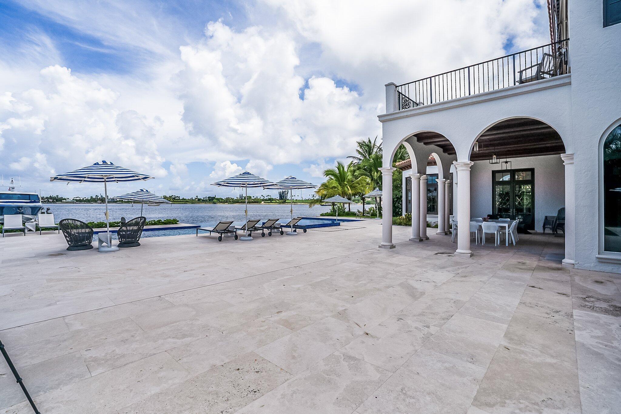 NORTH SHORE TERRACE 2 - Residential