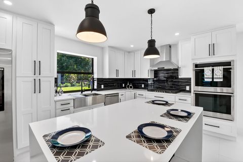 Tiny photo for 1410 Beta Court N, Lake Clarke Shores, FL 33406 (MLS # R11159869)