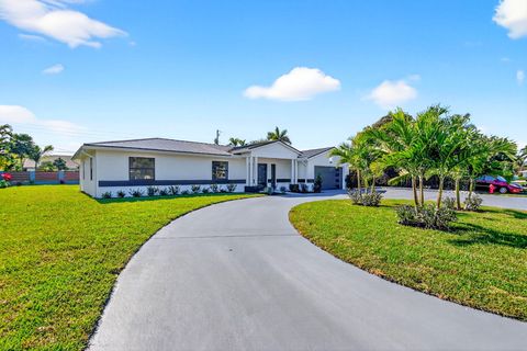 Tiny photo for 1410 Beta Court N, Lake Clarke Shores, FL 33406 (MLS # R11159869)