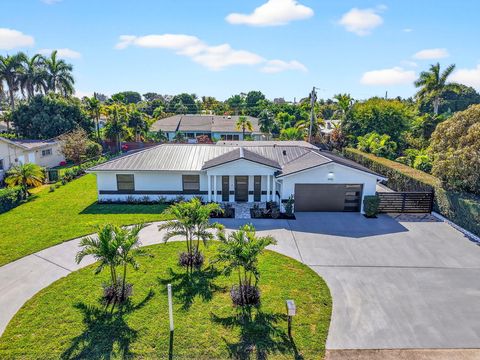 Photo of 1410 Beta Court N, Lake Clarke Shores, FL 33406 (MLS # R11159869)