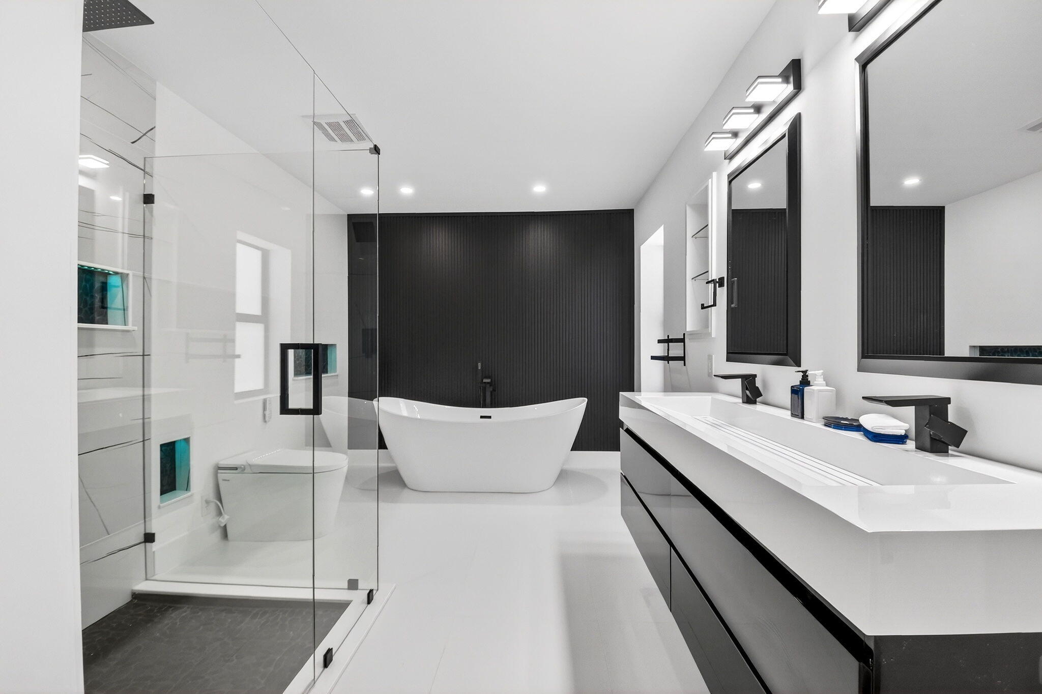 LAKE CLARKE ISLE 2 - Residential