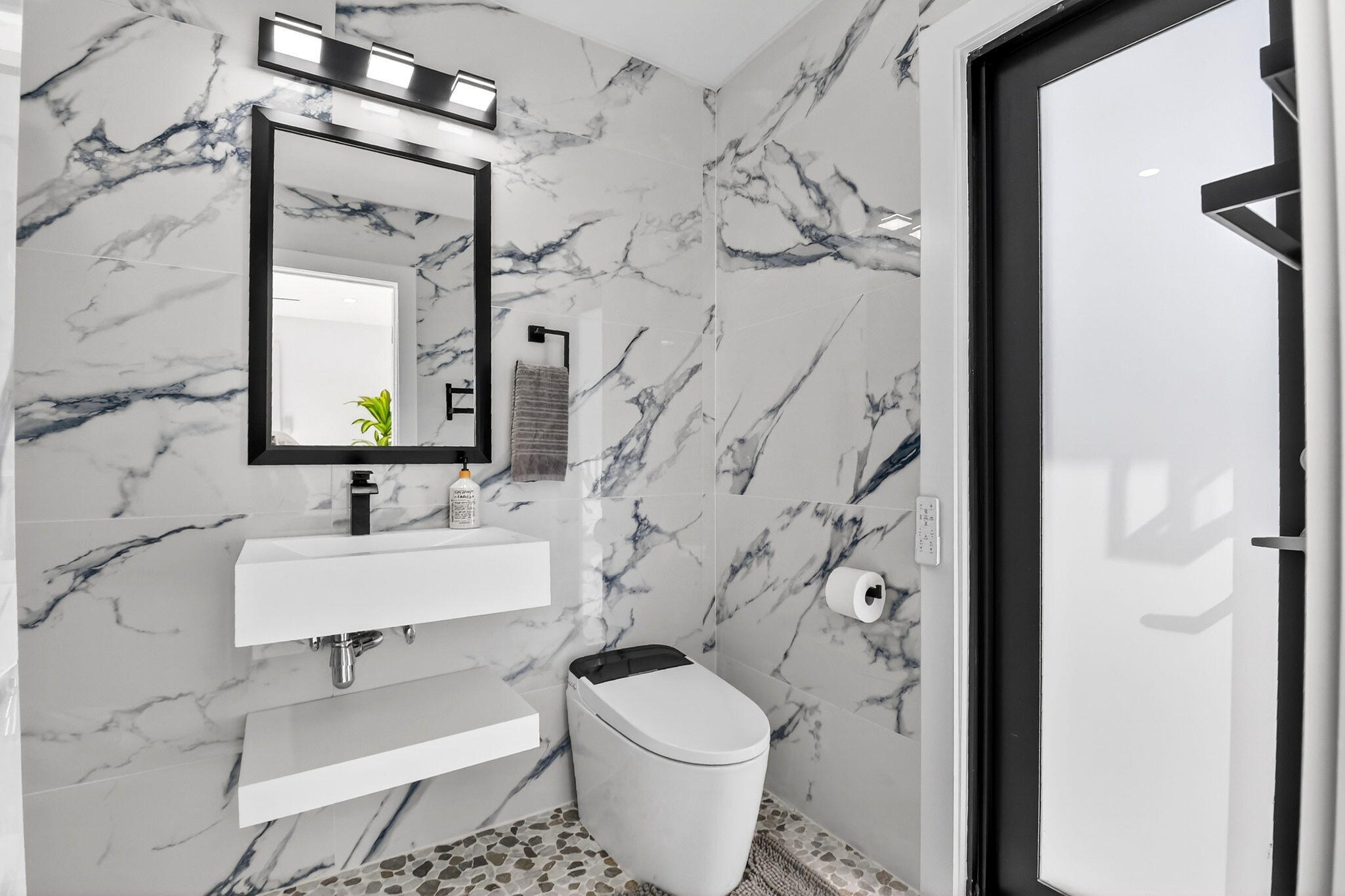 LAKE CLARKE ISLE 2 - Residential