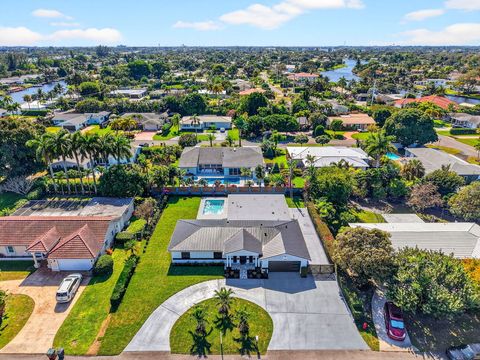 Tiny photo for 1410 Beta Court N, Lake Clarke Shores, FL 33406 (MLS # R11159869)