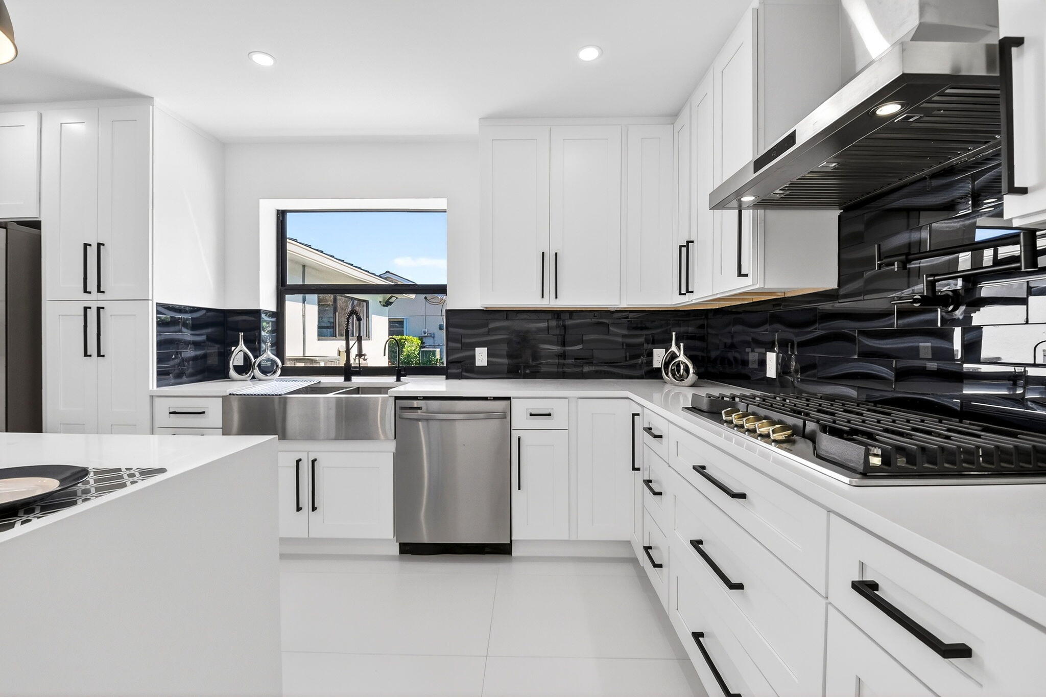 LAKE CLARKE ISLE 2 - Residential